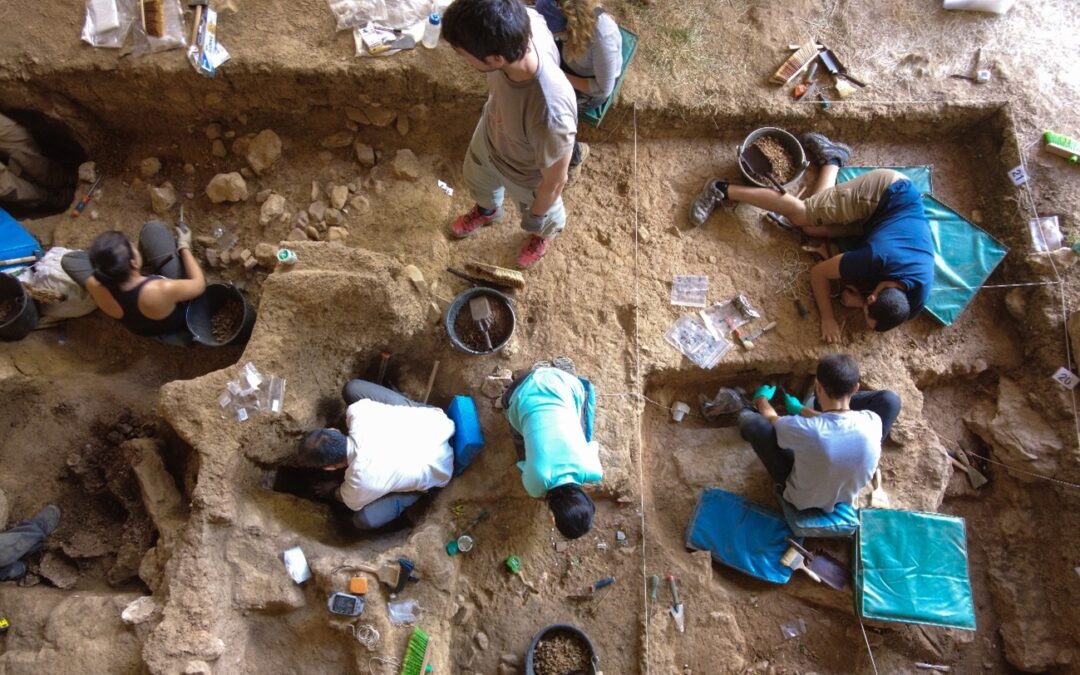 Los primeros ‘Homo sapiens’ poblaron el centro de la península ibérica en el Paleolítico superior